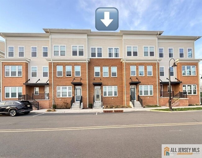 Photo - 338 South Dr