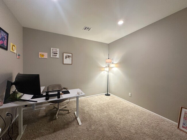 Photo - 10997 Prudhoe Bay St