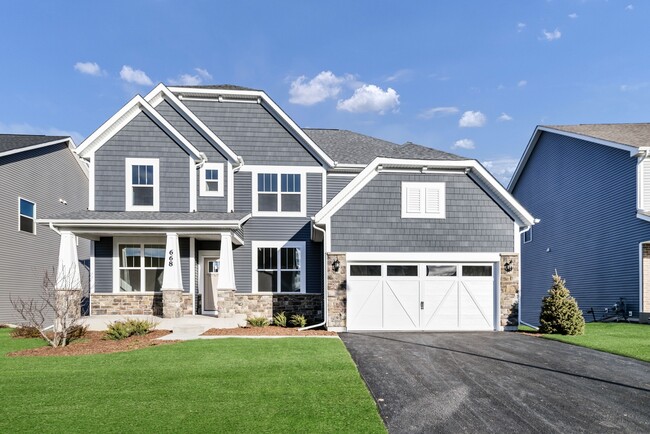 Building Photo - 668 Branson Dr