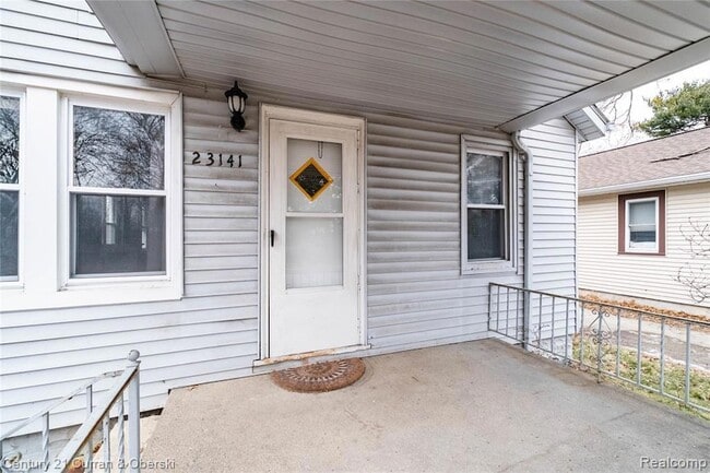 Photo - 23141 Harding Ave