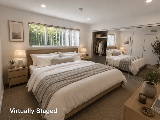 536 N Sweetzer Ave Unit 17