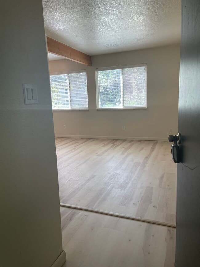 Photo - 1705 Heatheridge Rd Unit O106