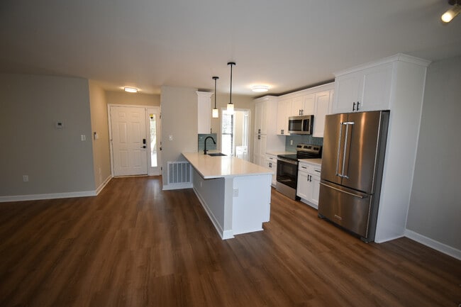 Photo - 376 Tall Oaks Trl Unit 376