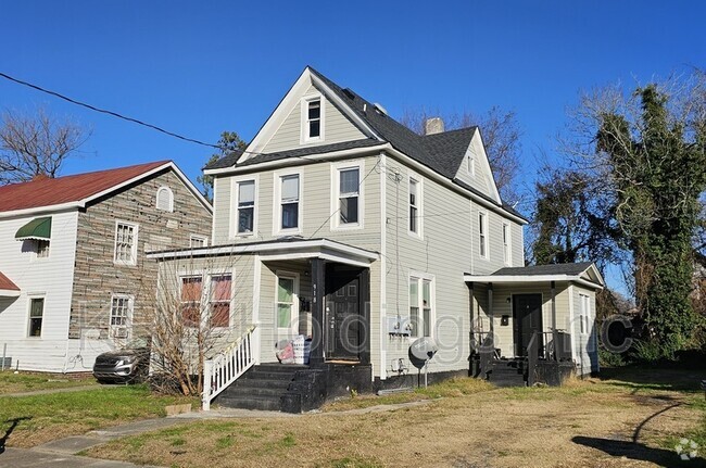 Building Photo - 918 Watson St Unit B Rental