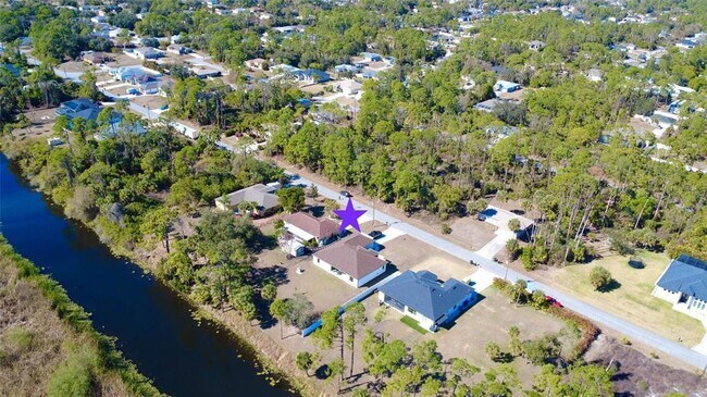 Photo - 4395 Hansard Ave