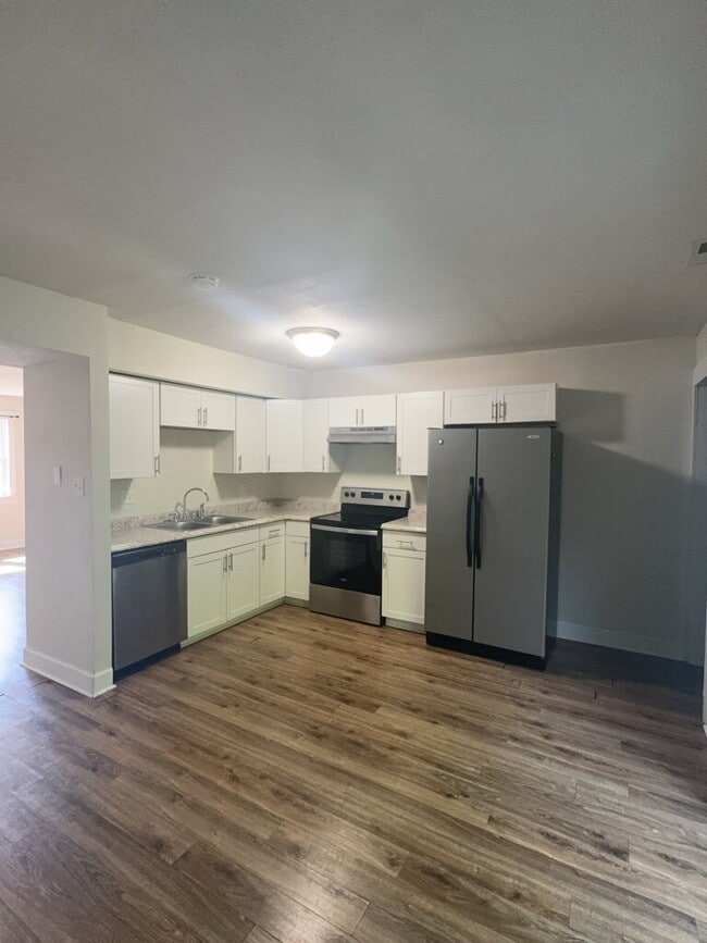 Photo - 80 Balsam Rd