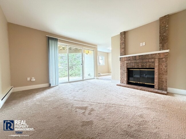 Photo - Prime Tacoma Narrows Condo with Covered Parking & Patio Unit F102