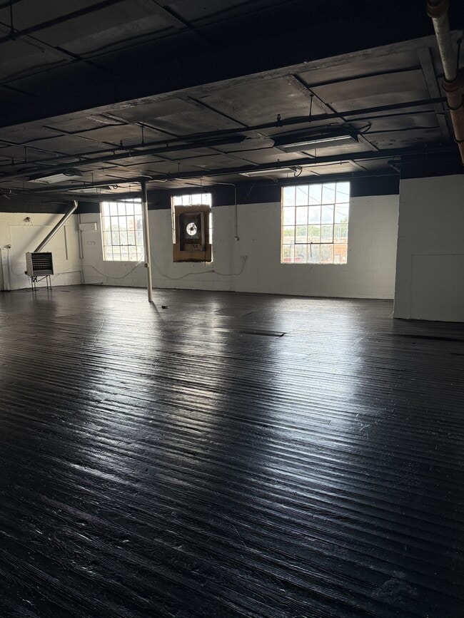 Building Photo - 903 N Keowee St Unit 903 E Rental