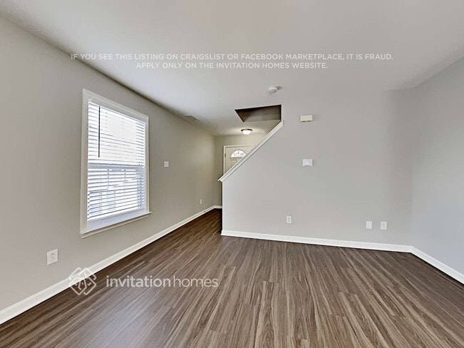 Photo - 350 Morning Dew Dr