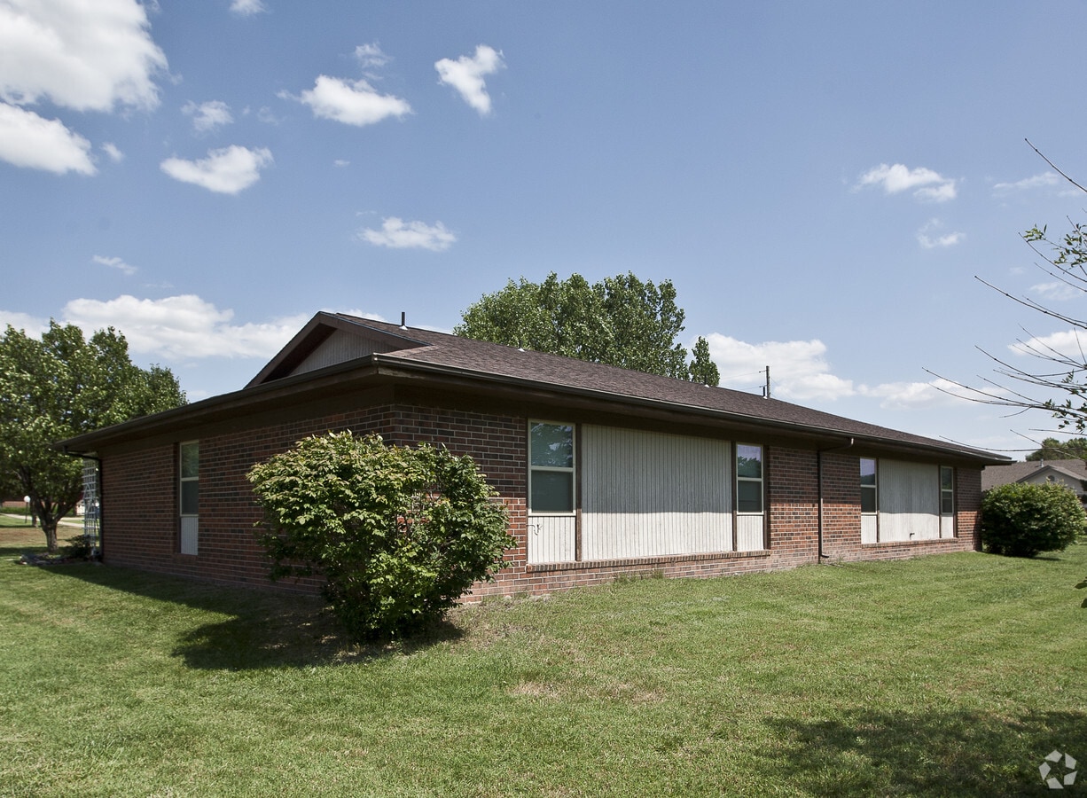Photo - Sunflower Senior Apartments