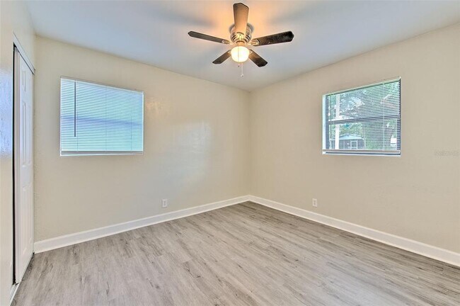 Photo - 475 W Ethelene St