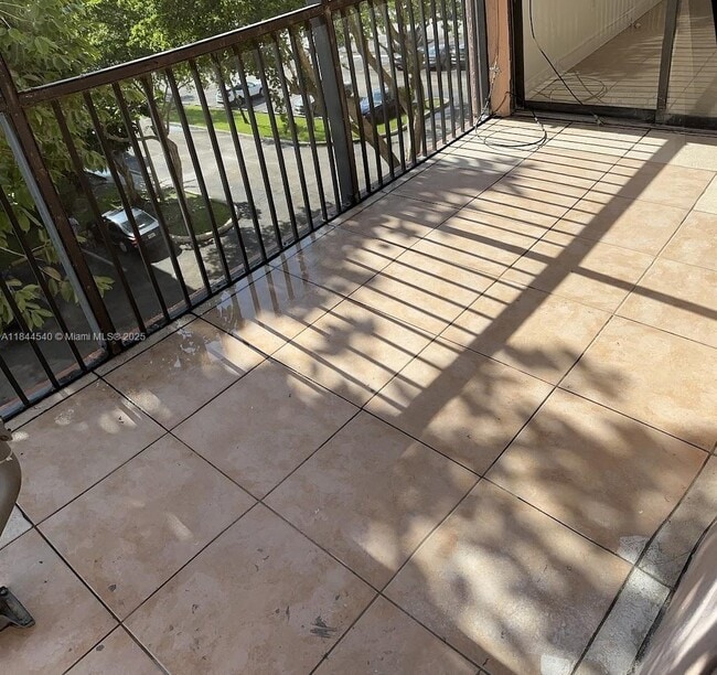 Photo - 20850 San Simeon Way Unit 407-5