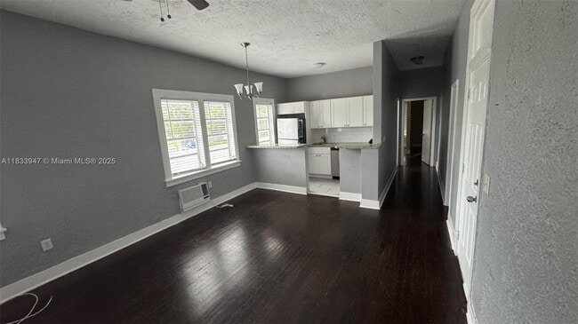Photo - 1849 Dewey St Unit 1-4