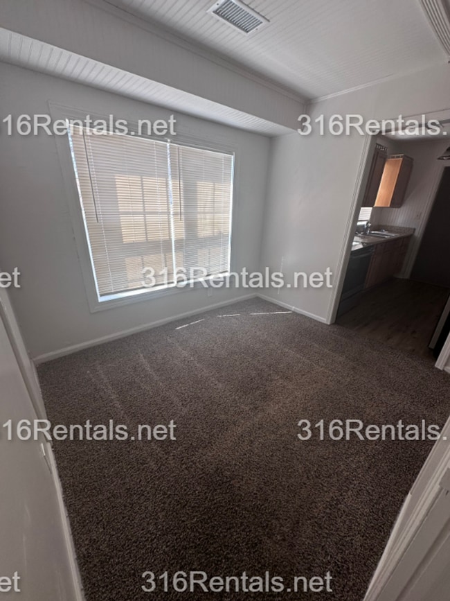 Photo - $970 - COMING SOON! 2 bedroom / 1 bathroom - Single Family Home