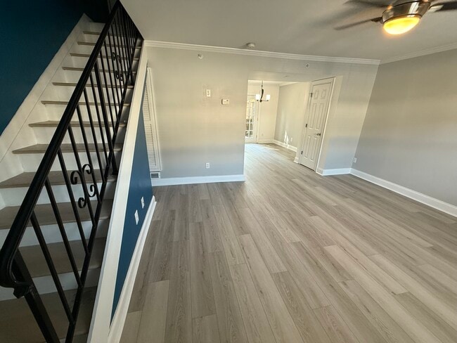 Photo - 28 Villa Ct SE