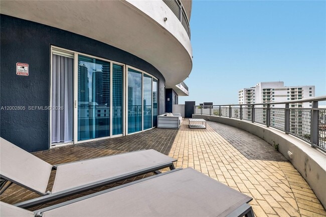 Photo - 60 SW 13th St Unit 1124