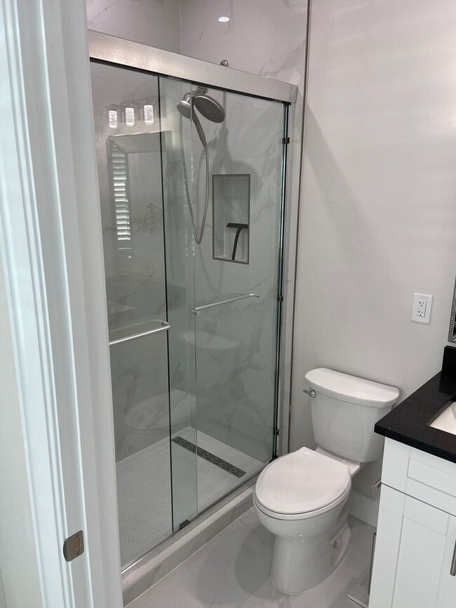 Photo - 3677 37th Ave NE