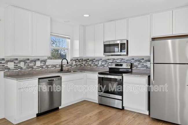 Photo - 112 Deer Grv Ct