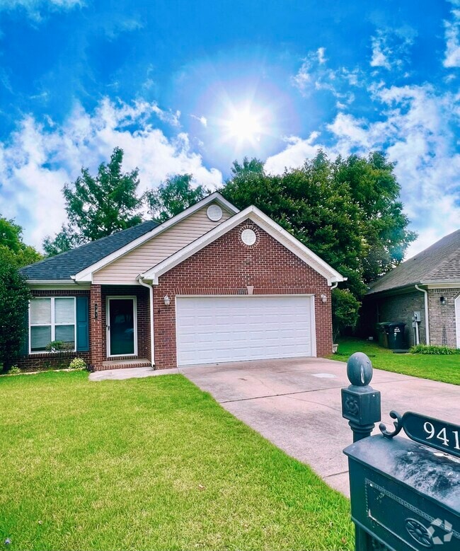Building Photo - 941 Tracey Ln SW Rental