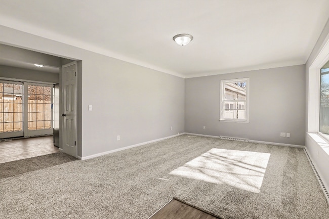 Photo - 10203 Shadowlane Ave