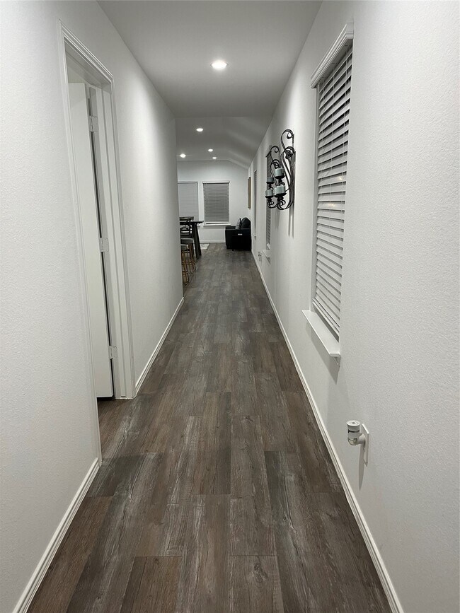 Photo - 5446 Wyndham Rdg Ln