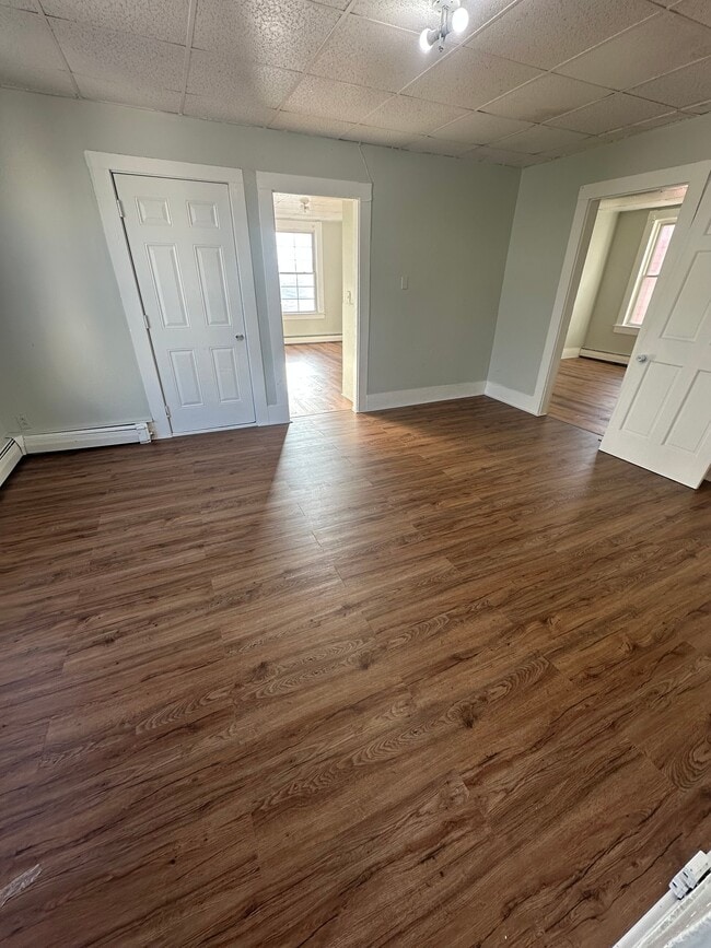 Building Photo - 54 Knox St