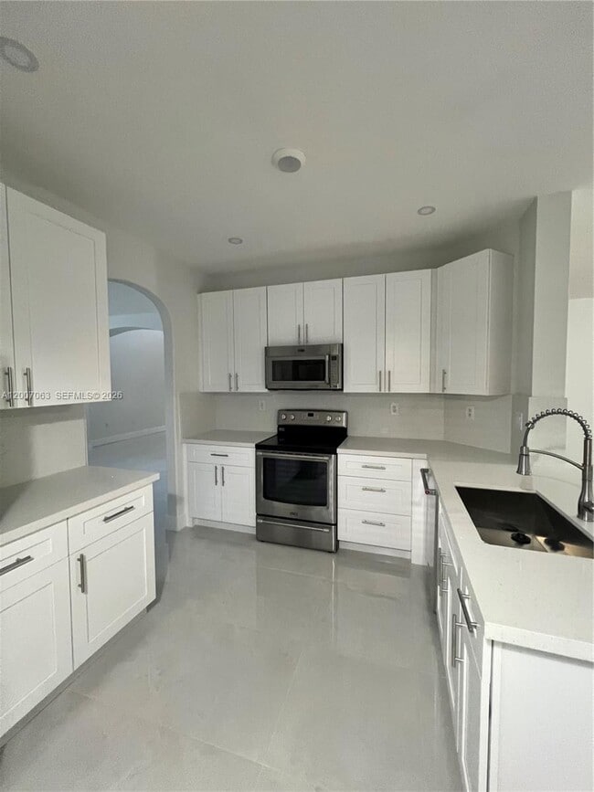 Photo - 16475 SW 84th Ln