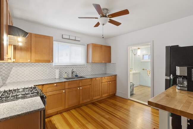 Photo - 75 Newton St Unit 1st floor