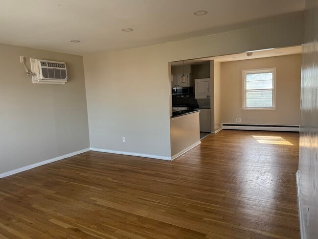 Photo - 54 Brighton Ave