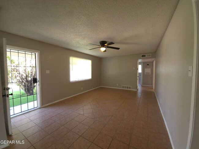 Photo - 3908 Hercules Ave