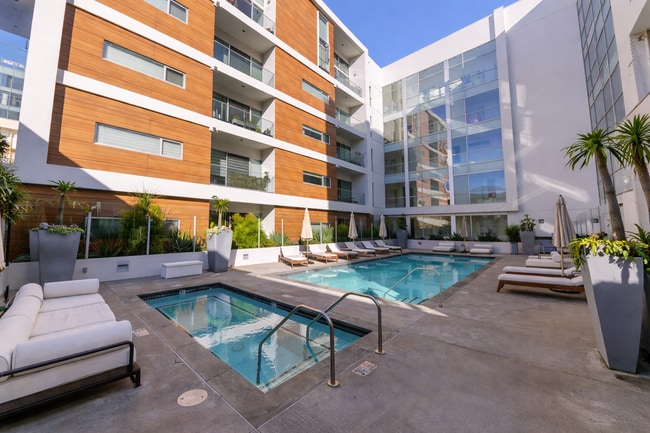 6735 Yucca St Unit 311