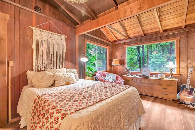 Photo - Picturesque Mountain retreat just 21 miles...