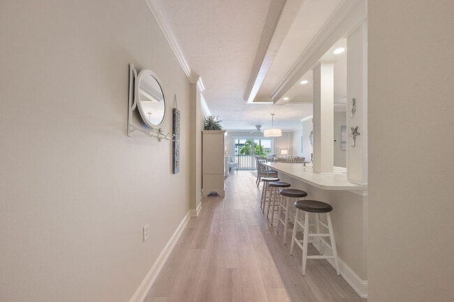 Photo - 1977 Gulf Shore Blvd N