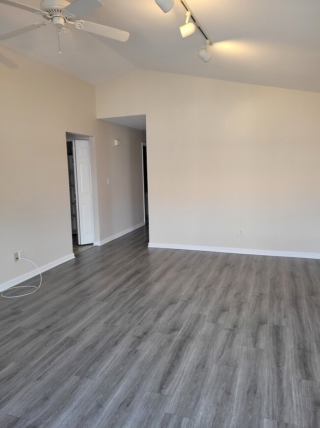 living - 1200 Hillside Ave Unit #902
