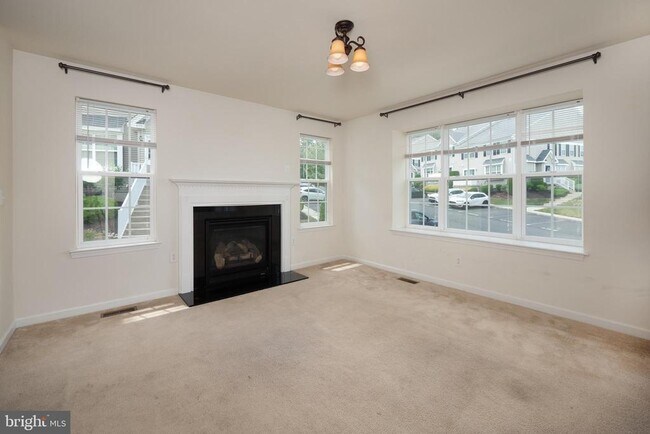 Photo - 4165 Bunker Hill Dr S
