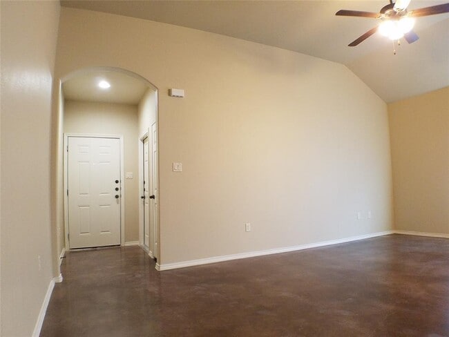 Photo - 119 Samuel Dr