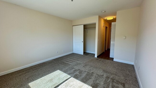 Photo - Largest 1-Bedroom Layout with In Unit Laundry Unit 2105
