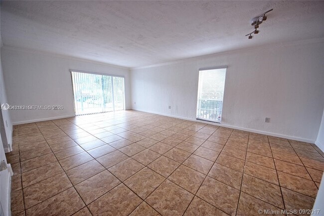 Photo - 6900 N Kendall Dr Unit A209