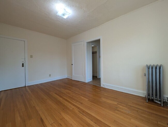 Photo - 2700 N Spaulding Ave Unit 3310-2Y