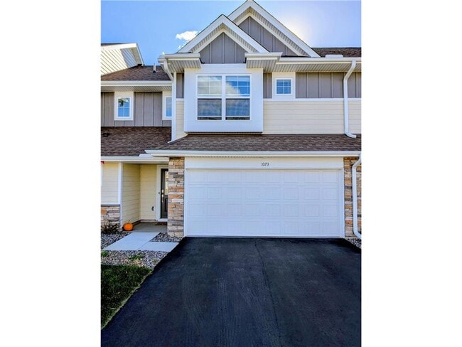Photo - 1073 Jubert Dr