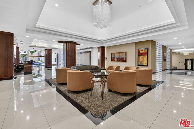343 Pioneer Dr