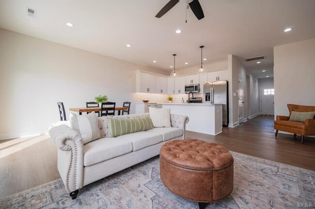 Photo - 536 Leesville Rd