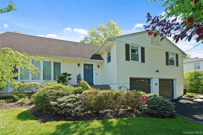 Building Photo - 97 Hanson Ln