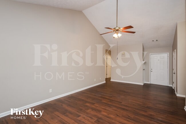 Photo - 861 Georgetown Dr