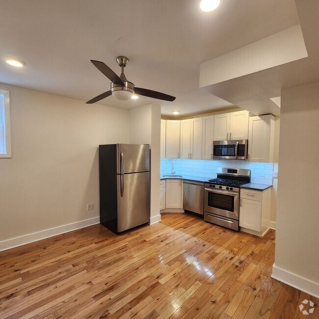 Building Photo - Fully renovated 2bedroom in brewerytown Unit 2R Rental