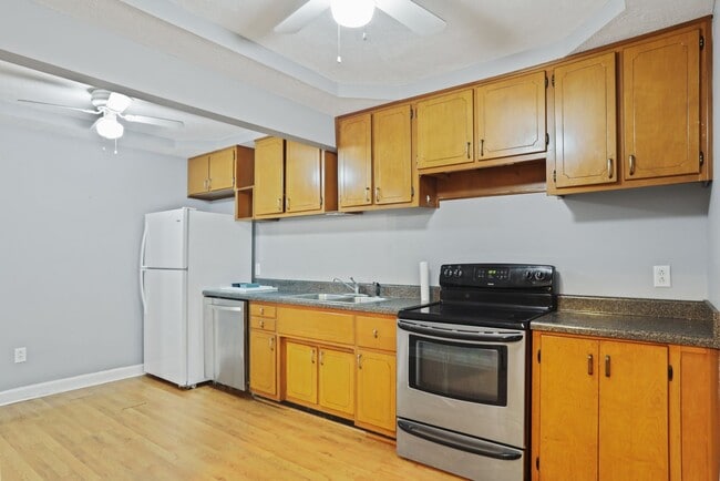 Photo - 5bd 3ba home for rent in Jesup!