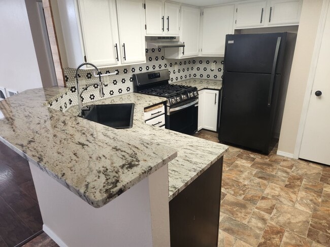 Photo - 3 Bedroom with large yard.