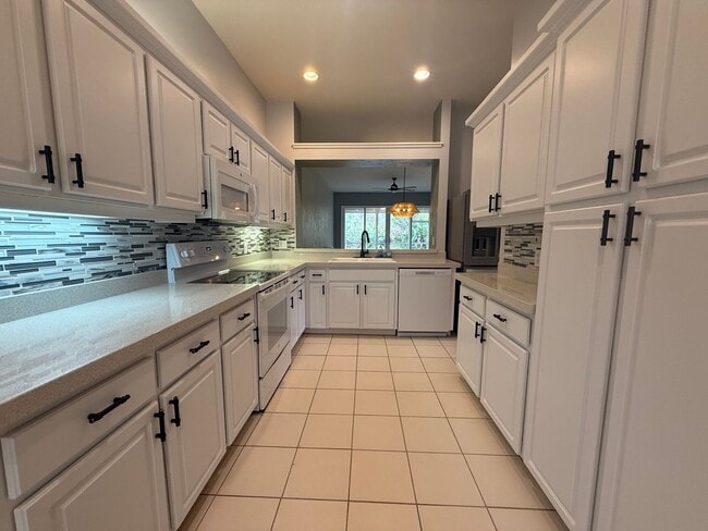 Photo - Beautiful 3 Bedroom 2 Bath Halifax Plantation Home AVAILABLE IMMEDIATELY!!!