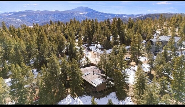 Photo - 838 Lakeshore Dr