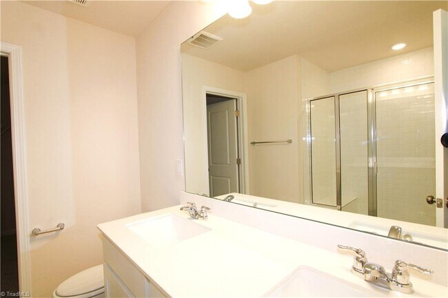 Photo - 3704 Feltham Ln